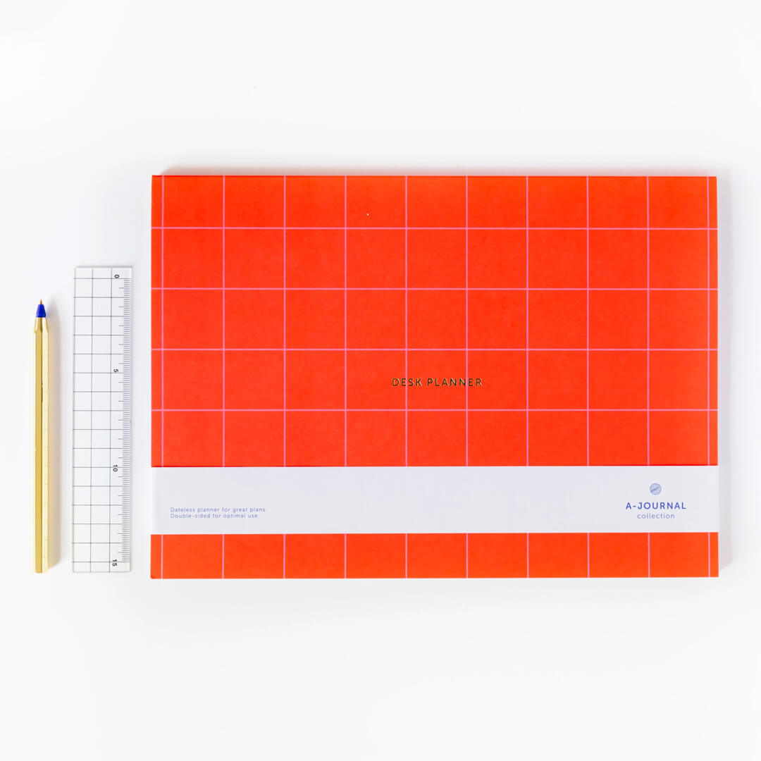 A-Journal Deskplanner Red