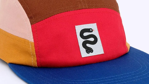 Caps