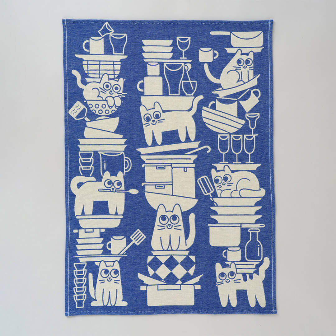 Wrap Magazine - Kitchen Cats Tea Towel Image 3