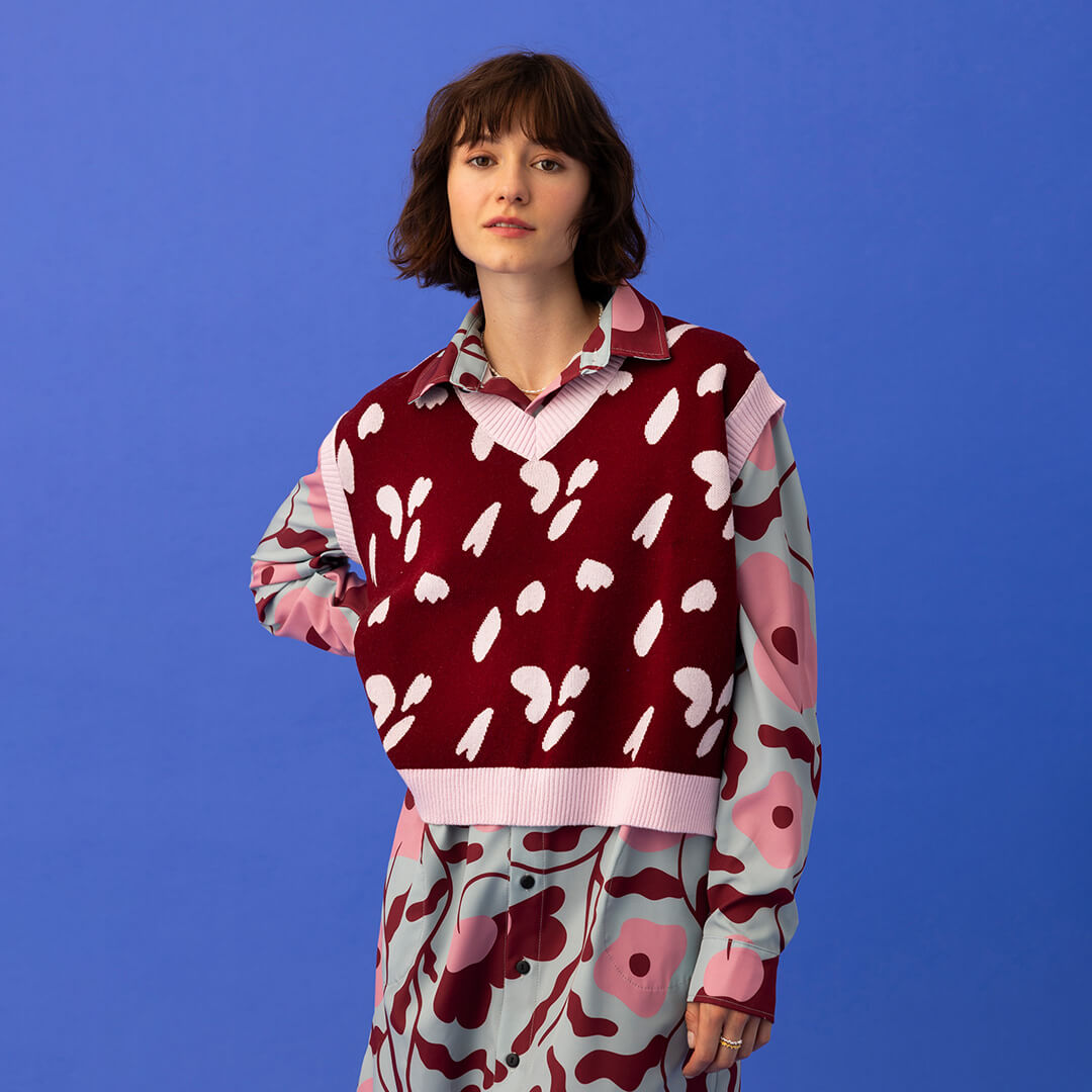 Snowdrop Knitted Vest Dalmatian - Bordeaux